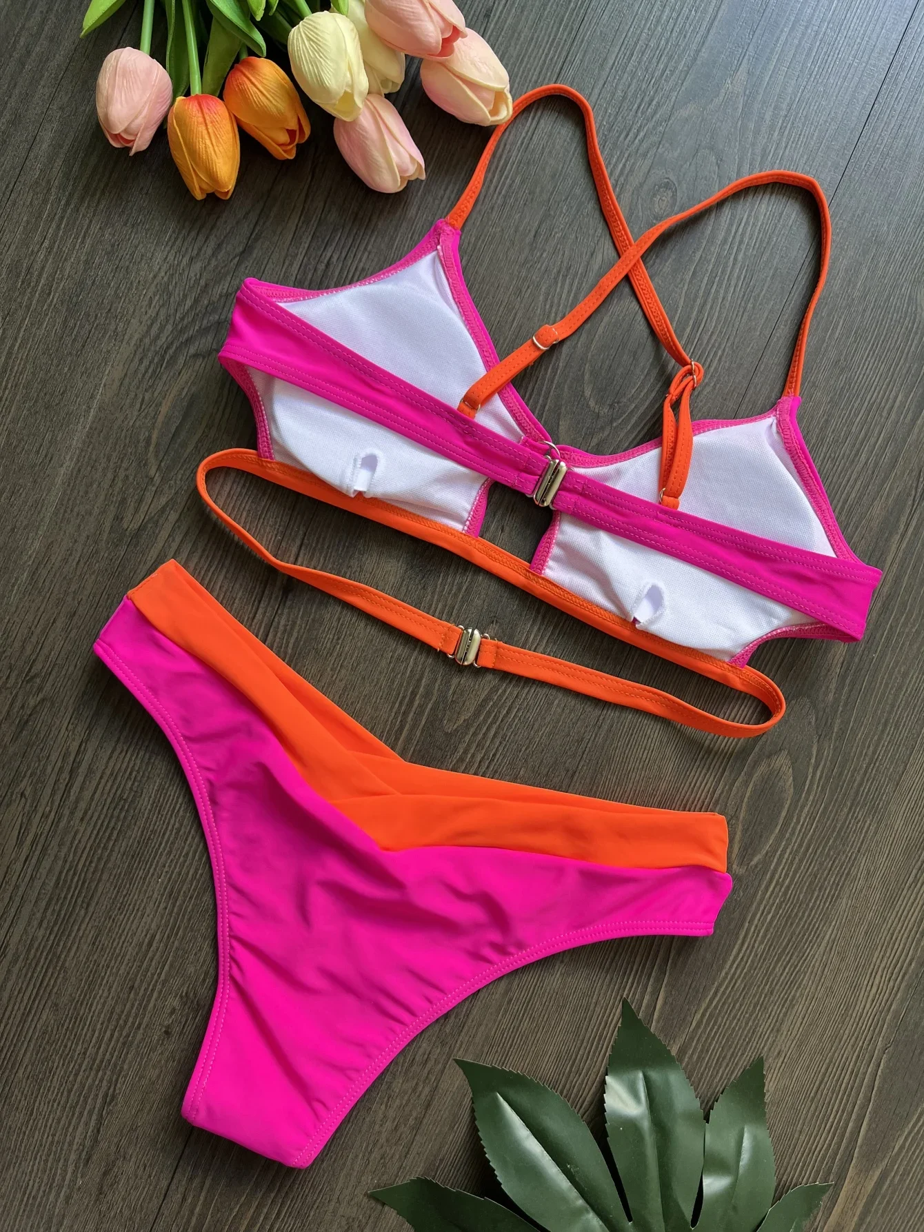 ヴィンテージビキニセット水着女性ツーピーススーツ水着無地中空水着ビーチ休暇水着