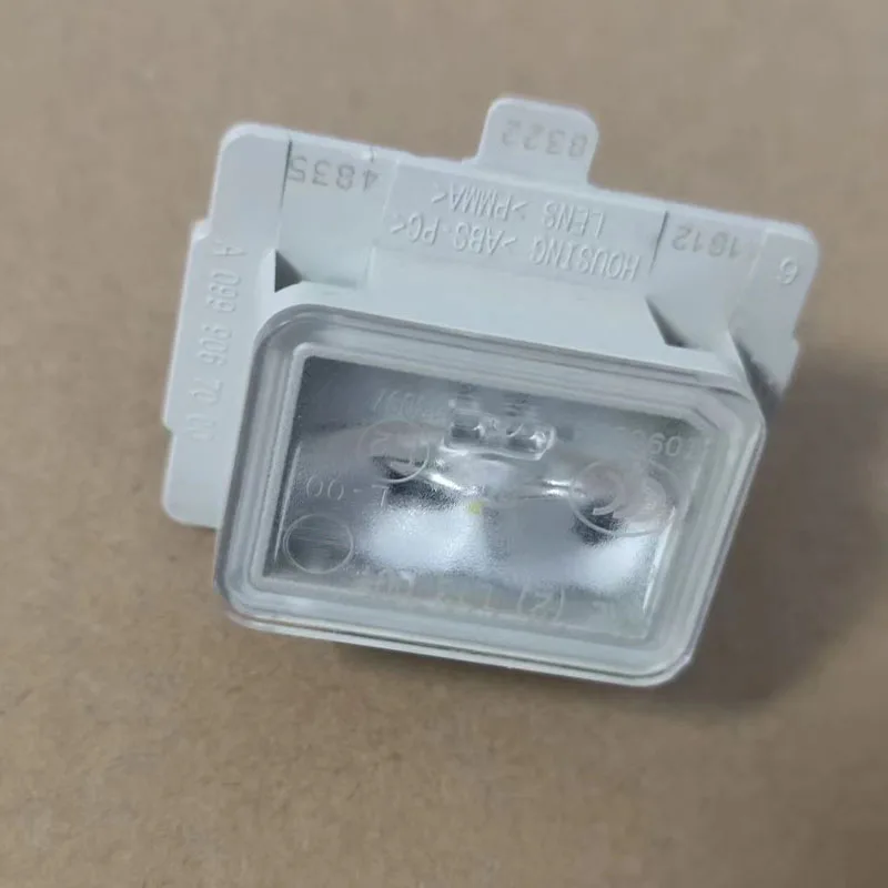 OEM A0999067000 LED license plate light suitable for Mercedes Benz W212 W213 W205 W222 R231