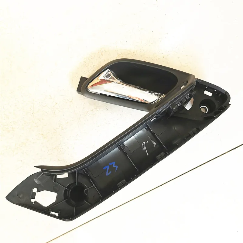 1pcs For Volkswagen Polo (2011-2018) Door Handle