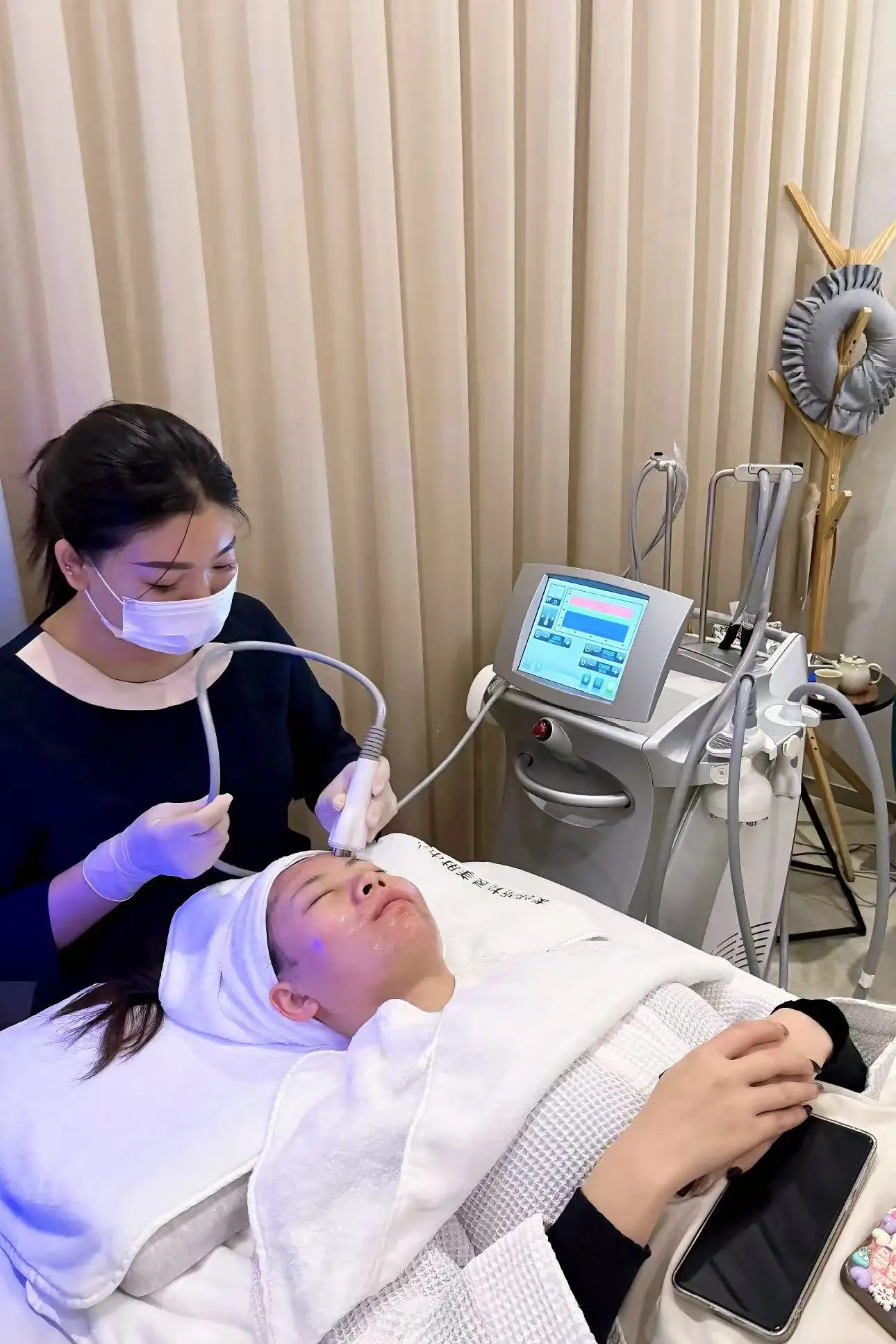 

Venus Legacy Body Machine SLyric Cellulite Treament Portable Radio Frequency Original Cavitation