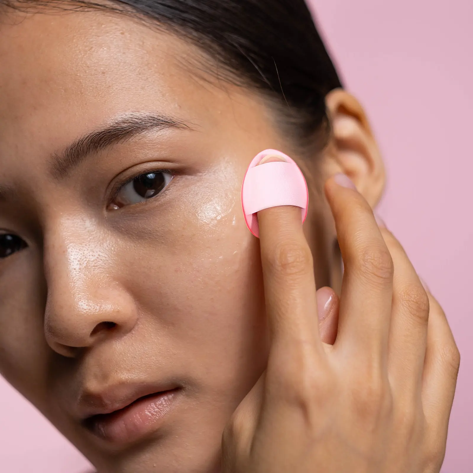 12Pcs Mini Powder Puff Small Makeup Tools for Women Face Foundation Application Portable Puff for Even Coverage