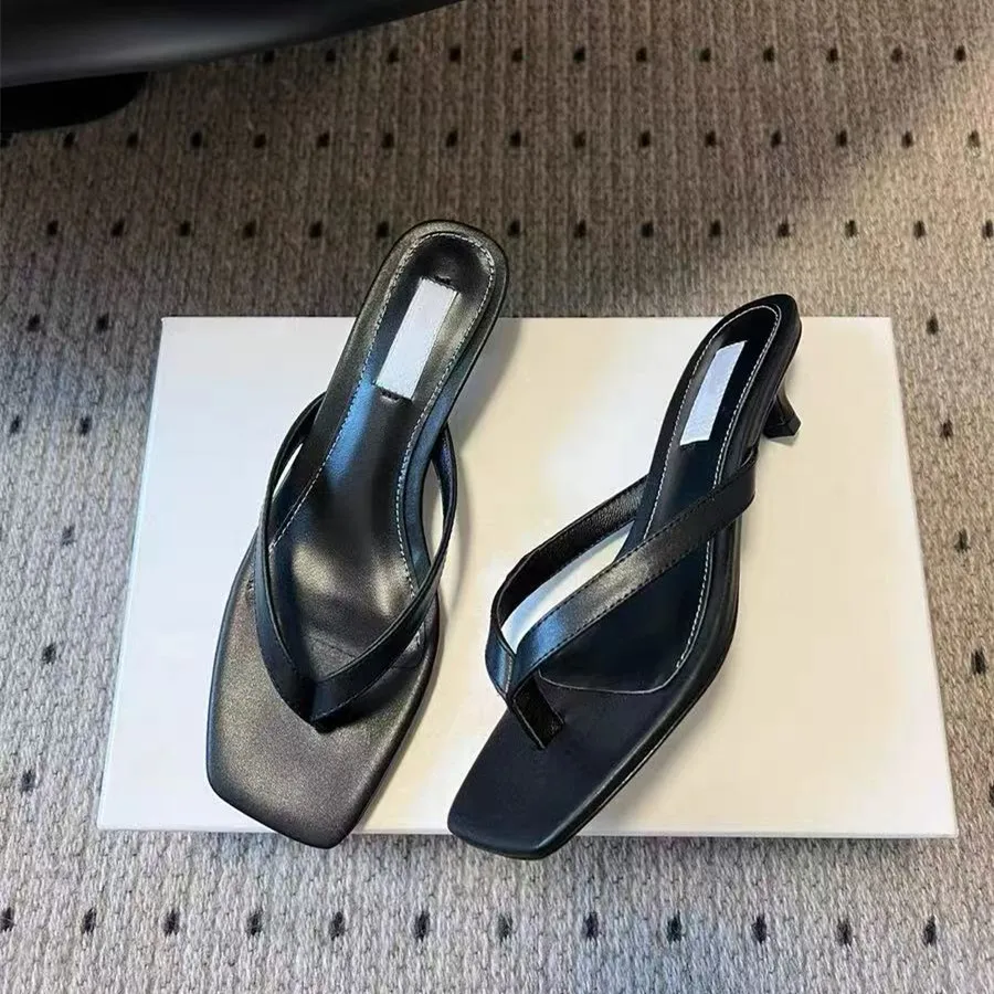 

2026 Spring and Summer New Simple Herringbone Slippers for Women, Made of Versatile Genuine Leather with Bare Toes and Cat Heels