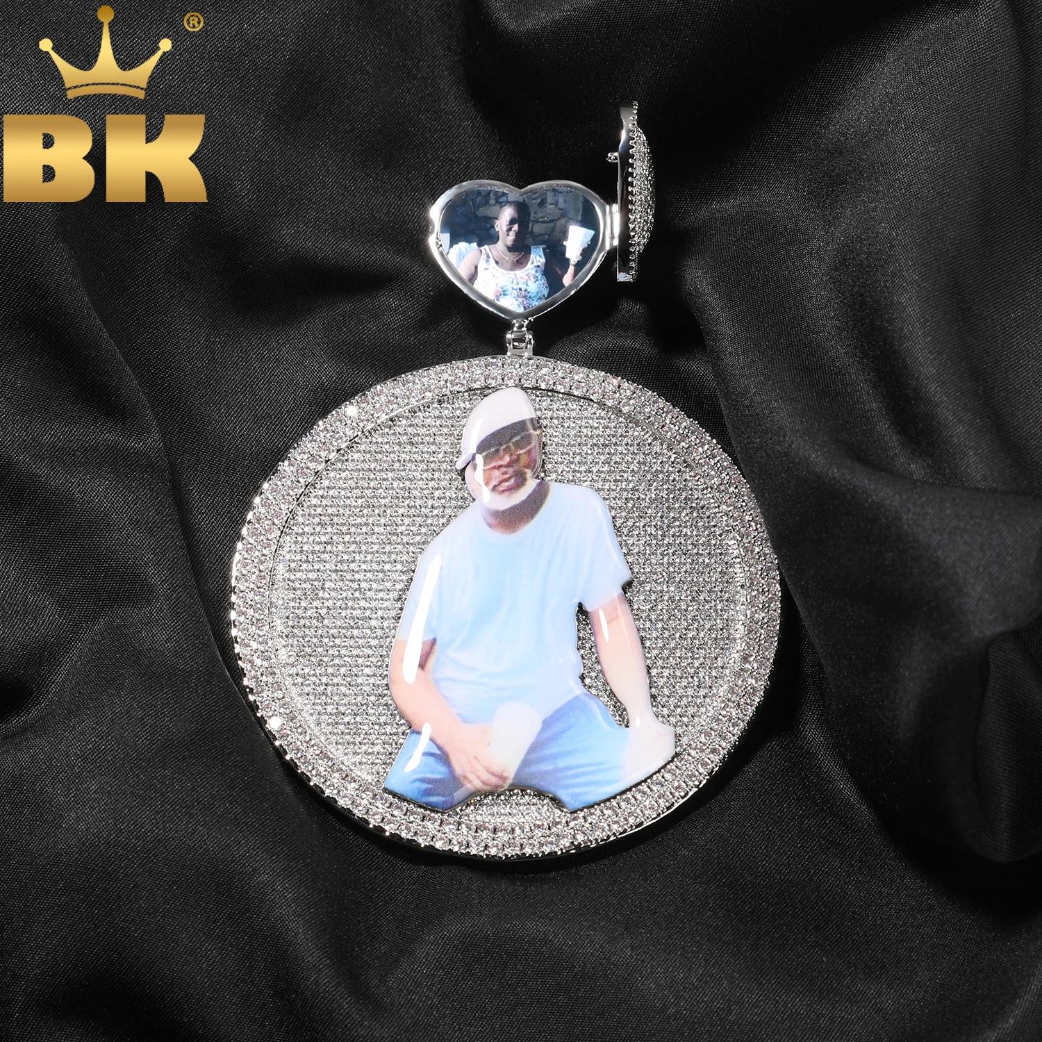 

THE BLING KING на заказ, 2-карточный медальон в форме сердца, персонализированный большой медальон с памятью, кулон с фотографией, ювелирные изделия в стиле хип-хоп с цирконием