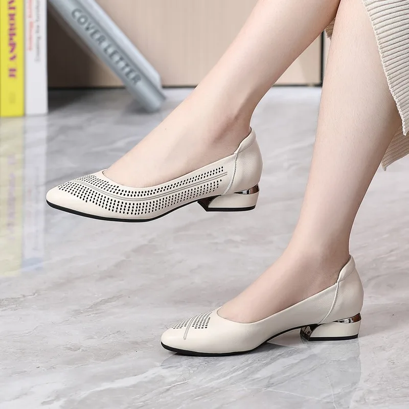 2024 Spring Summer New Designer Low Heels Shoes Women Large Size Pumps Brand Genuine Leather Ladies Luxury Fashion Party Shoes