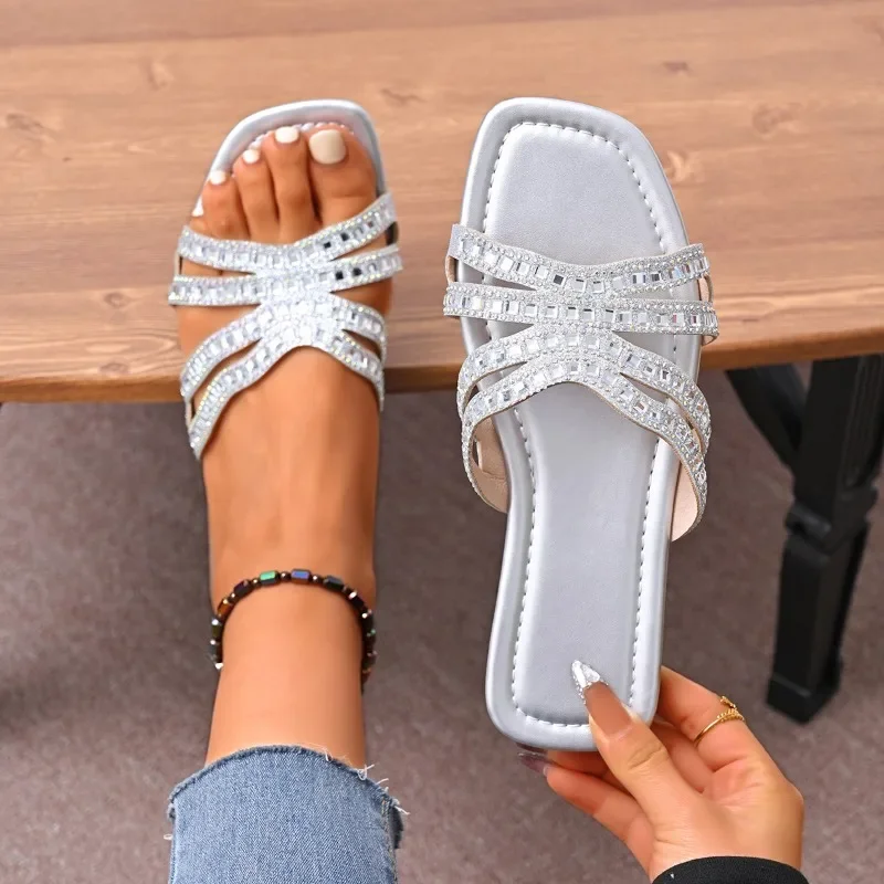 

2025 Summer New Plus Size Crystal Women's Slippers Outdoor ‌hot Sale Flat with Square Toe Slippers for Daily High Quality Sandal