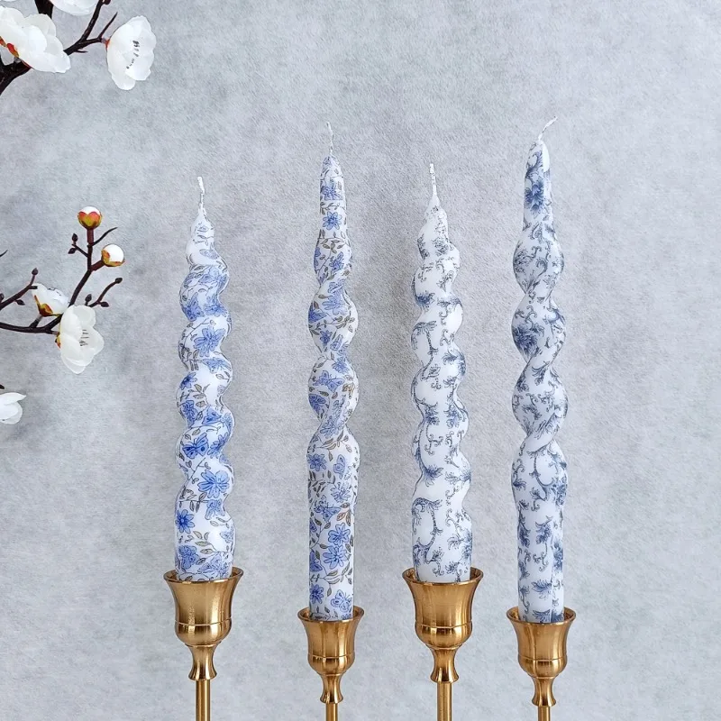 Chinese-style Blue and White Porcelain Pattern Painted Spiral Candle Printing Spiral Rod Wax Wave Shape Home Candle