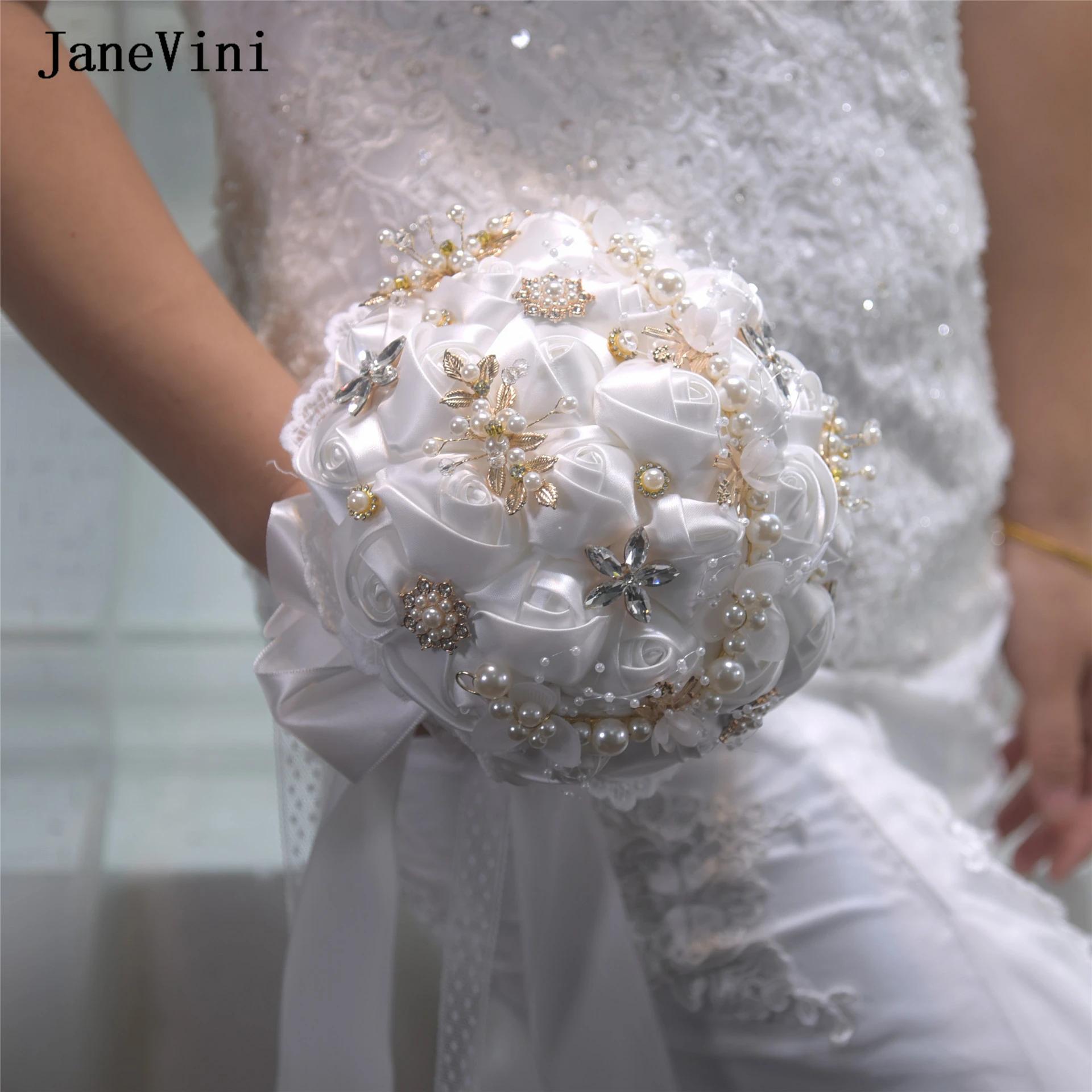 

JaneVini Hot Sell Stunning Crystal Pearls Bridal Bouquets White Ribbon Roses Bridesmaid Wedding Bouquets Flowers Ramo De Novia