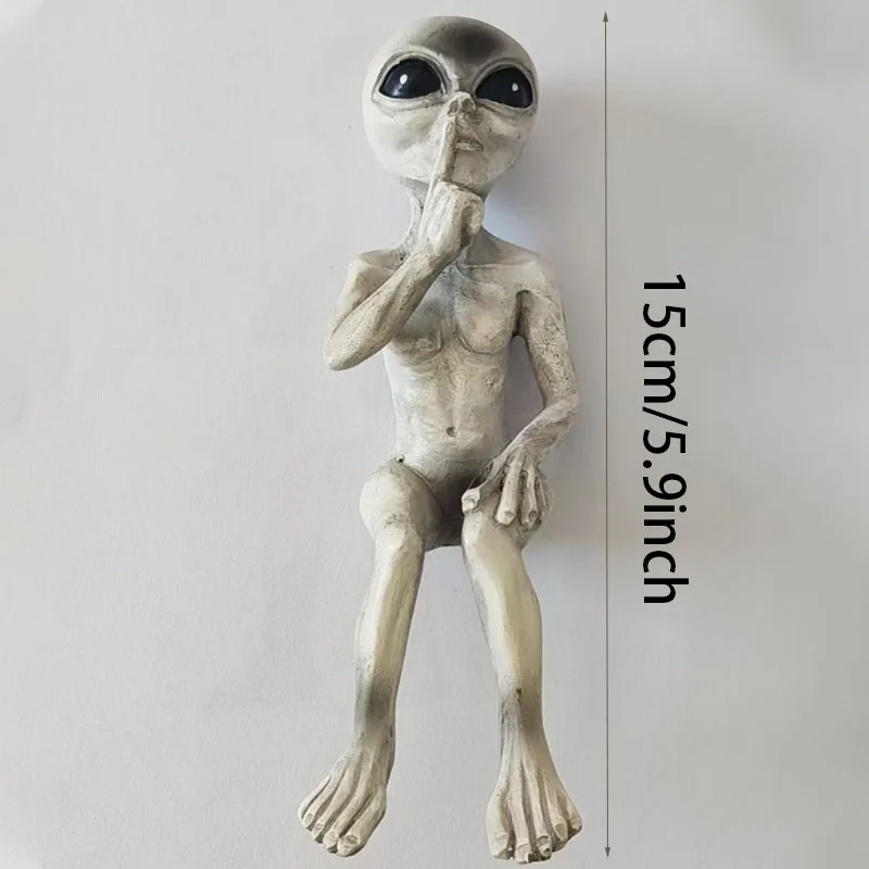 2Pcs Resin Alien Statues Peace Alien Figurines Halloween Home Decor Funny Sculpture Gift for Space Lovers Outdoor Desktop Orname view 6