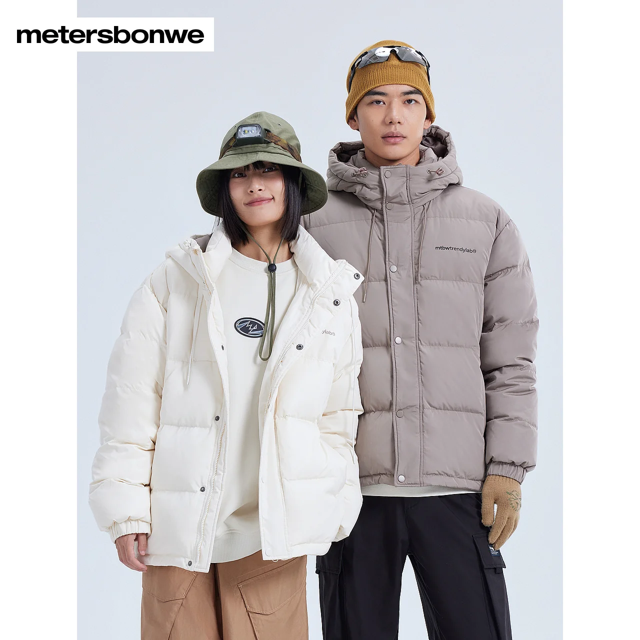 

Metersbonwe-Women's Comfortable Hooded Version Down Jackets One-Hand Length Skin-Friendly 85% Duck Down Jacket Winter