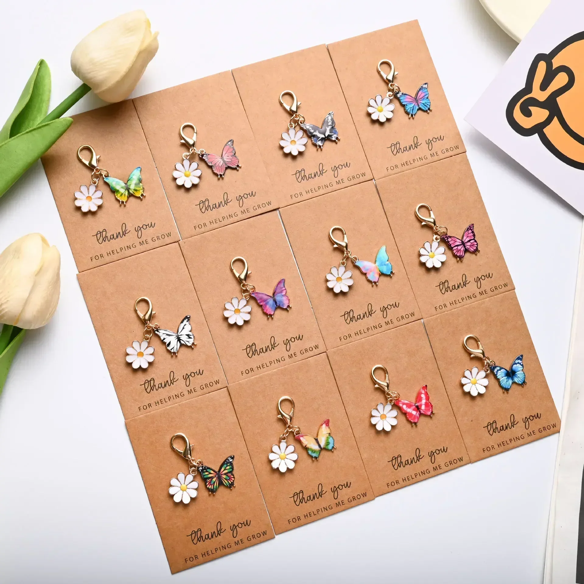 1/3/5/10PC Mini Cute Colorful Butterfly and Little Daisy Keychain Set Fashionable Animal Theme Design Suitable for Bag Pendant ﻿