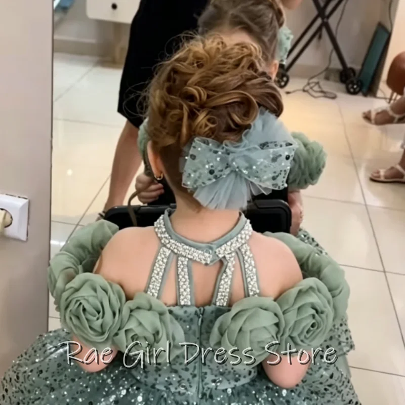 robe-de-demoiselle-d'honneur-en-tulle-vert-dos-decoupe-ornee-de-roses-3d-coupe-trapeze-mini-robe-a-sequins-et-confettis-pour-fete-d'anniversaire-personnalisable