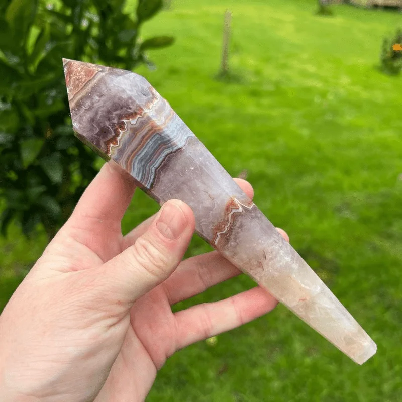 

Natural Amethyst Lace Agate Wand Obelisk, Polished Crystal Point Tower Healing Stone Home Decor Ornament Mineral Specimen Gift