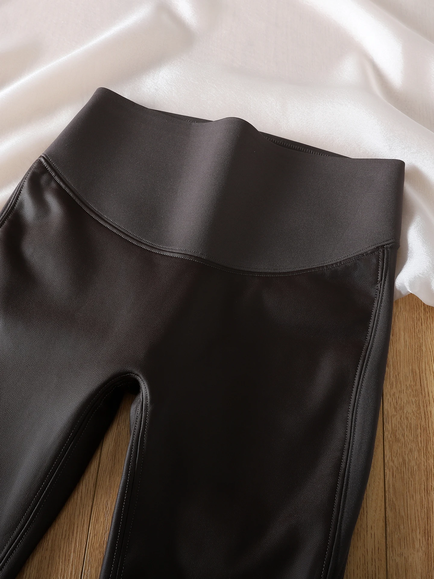 Spodnie do jogi La Chapelle ze skóry ekologicznej PU, wysoki stan, wyszczuplające, damskie spodnie do botków, obcisłe, codzienne długie spodnie