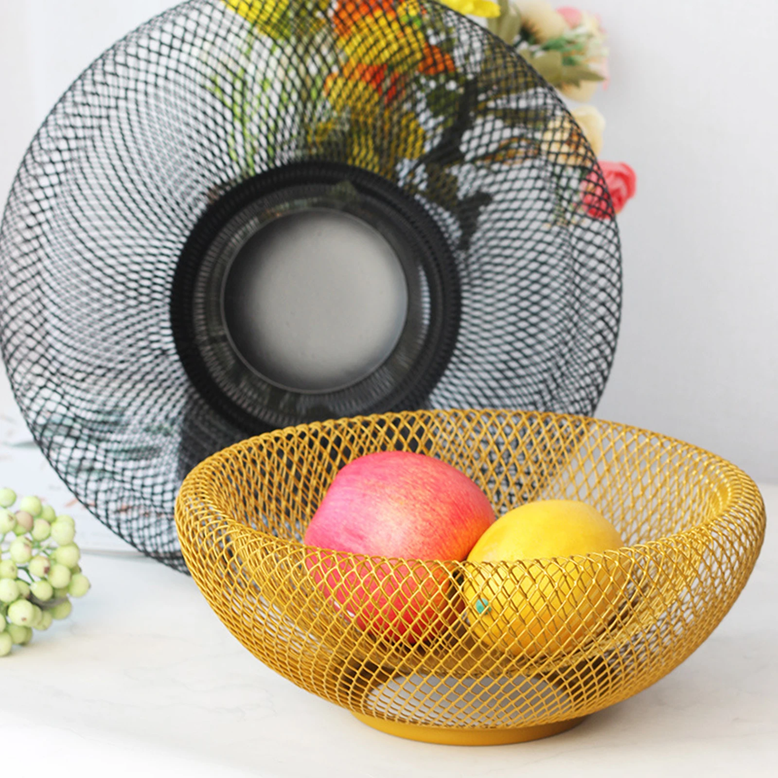 Iron Egg Storage Basket Metal Wire Hen Shaped Egg Basket Fruit Egg Basket Pink Wire Holder with Handles for Kitchen