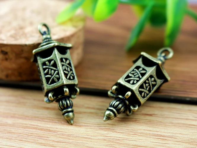 35x12mm 3pcs Antique Bronze Plated Lantern Handmade Charms Pendant:DIY for bracelet necklace -Q4-27