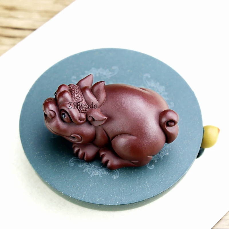 **Purple Sand Tea Pets Hand-made Magic Tea Playing With Golden Toad Sculpture Kung Fu Tea Set Ornaments Can Be Raised.