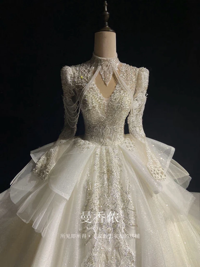 Luxury Shining Wedding Dresses Long Sleeves Ball Gown Saudi Arabia Lace Tulle Beaded Sexy High Neck Bridal Gowns