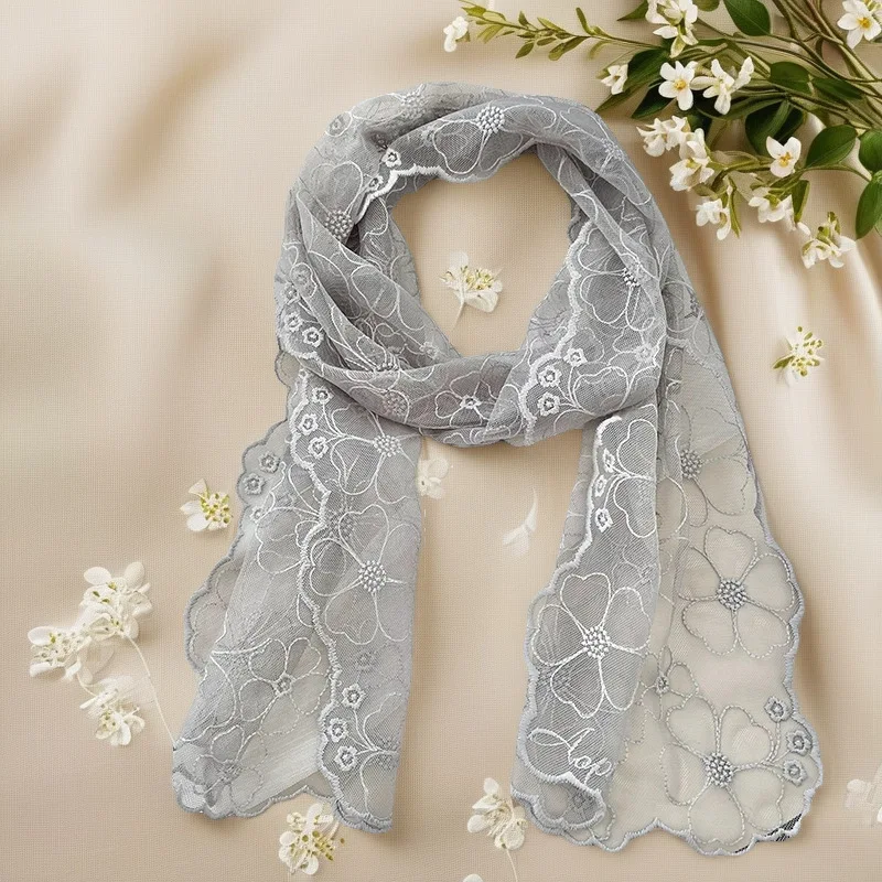 Dun kant lang elegant beige garen fris en zoet effen kleur zijden sjaal Franse retro damessjaal lente zomer en herfst
