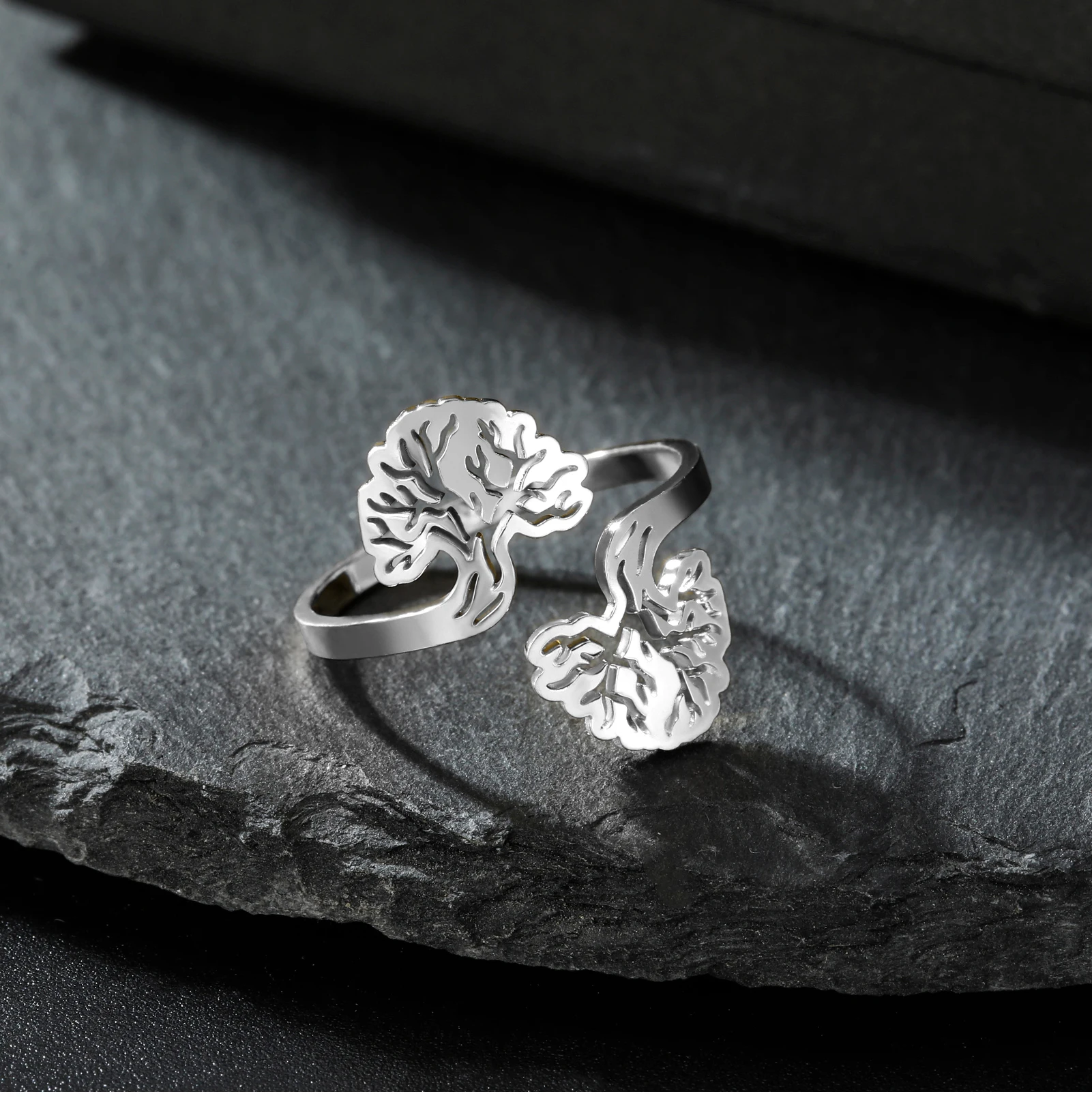 CoolTime Vintage Goldfarbene Damenringe Doppelter Lebensbaum Offener Ring Edelstahl Ausgehöhlter Spiritueller Schmuck Geschenk – Detail 6