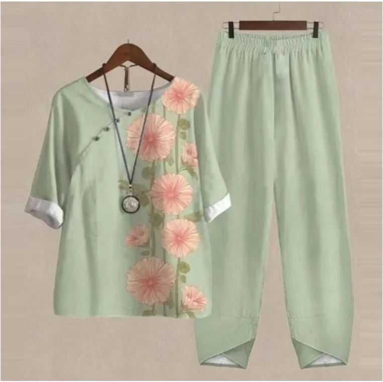 2025 New Women's Suit Spring Pants 9-minute Pants  Casual Middle Aged Short Sleeve Printed Round Neck Set