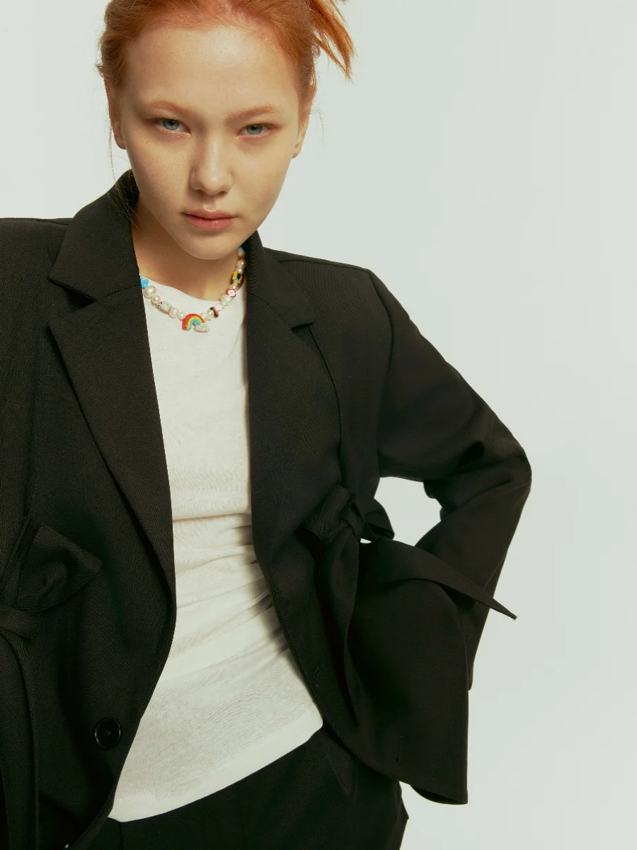 

Оригинальный дизайн, черный пиджак, женский повседневный пиджак с узлом, новинка 2024 года, премиум-качество, шерстяная смесь, длинный рукав, стандартный крой