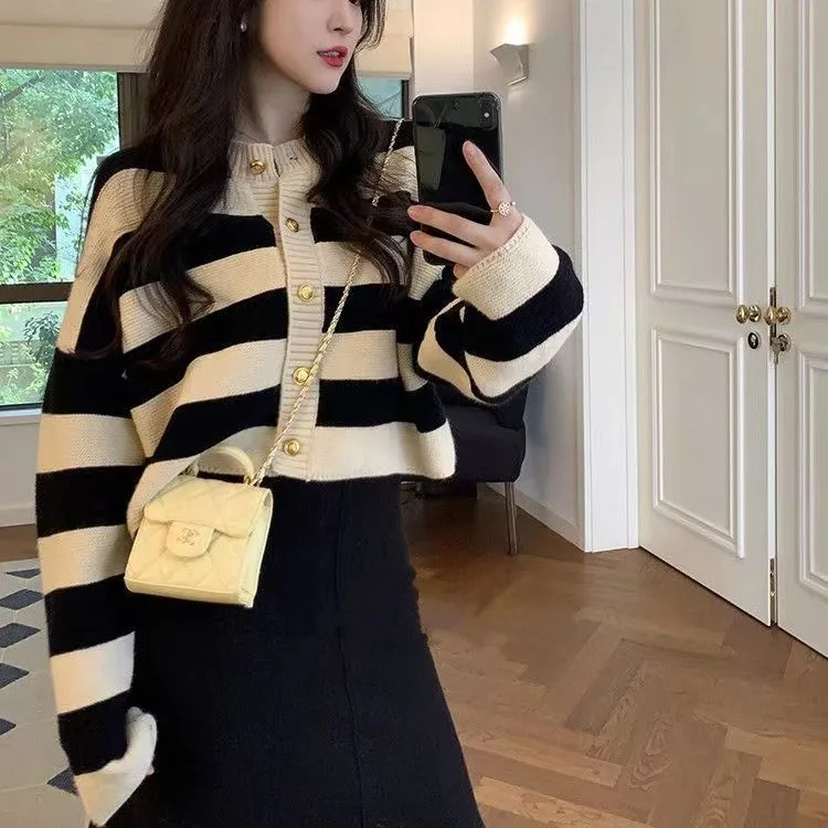 Sweater for Women Striped Women Coat Single-breasted Cardigan Women Tops Long Sleeve Sweater Autumn and Winter Knitted Cardigan