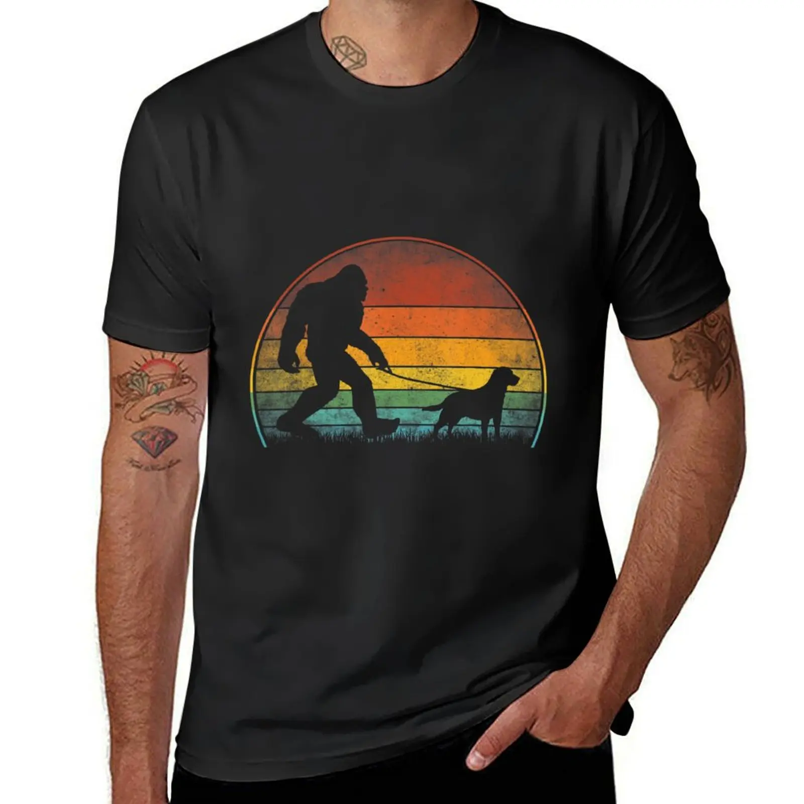 Bigfoot Walking Labrador Sasquatch Labrador Dog Lover T-Shirt customizeds graphics mens clothes