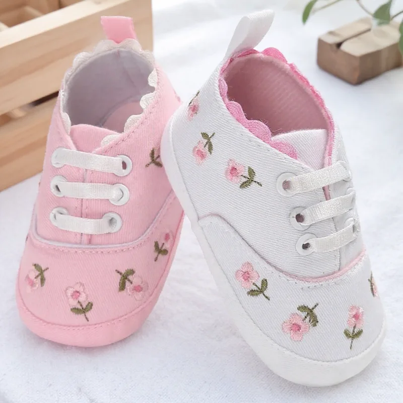 

Soft Sole Baby Walking Shoes White Pink Floral Embroidered Non-Slip Prewalker Toddler Canvas Sneakers