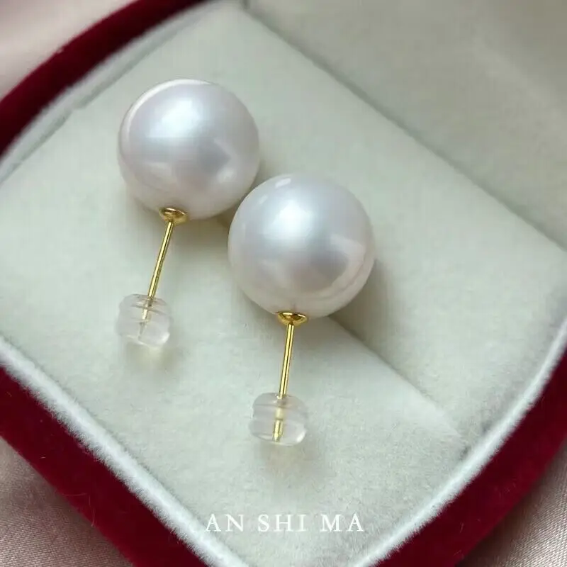 Anting-anting kancing mutiara putih bulat Laut Selatan 10-11mm cantik 18k