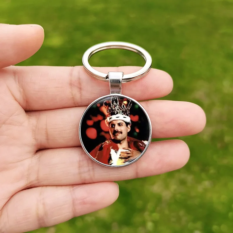 Freddie Mercury Keychain Band Queen Rock Singer Art Poster Glass Cabochon Alloy Pendant Key Chains Men Fans Keyring Gift Friends