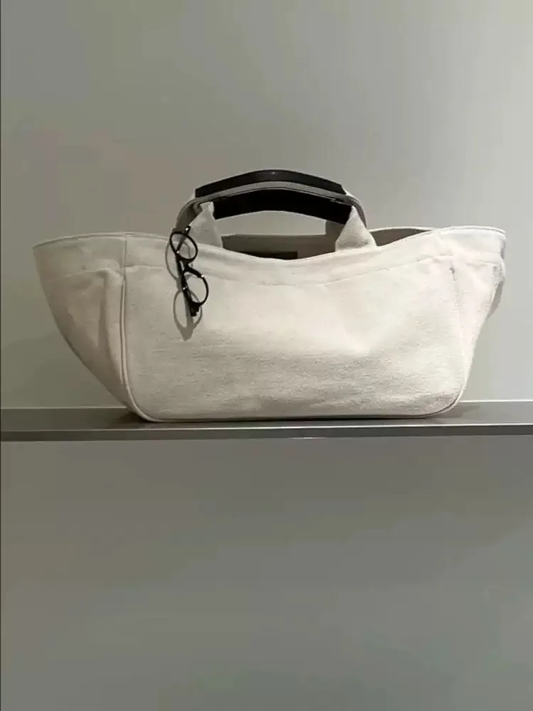 Minimalist Fashion Women's Canvas Handbag Stylish Bag for Early Autumn Portable Ladies Purse Soft Handle Hobo Bag Style