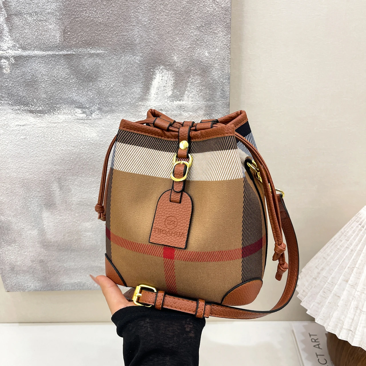 

Элегантная женская винтажная сумка, роскошная кожаная сумка через плечо, высококачественная сумка через плечо, классический дизайнер