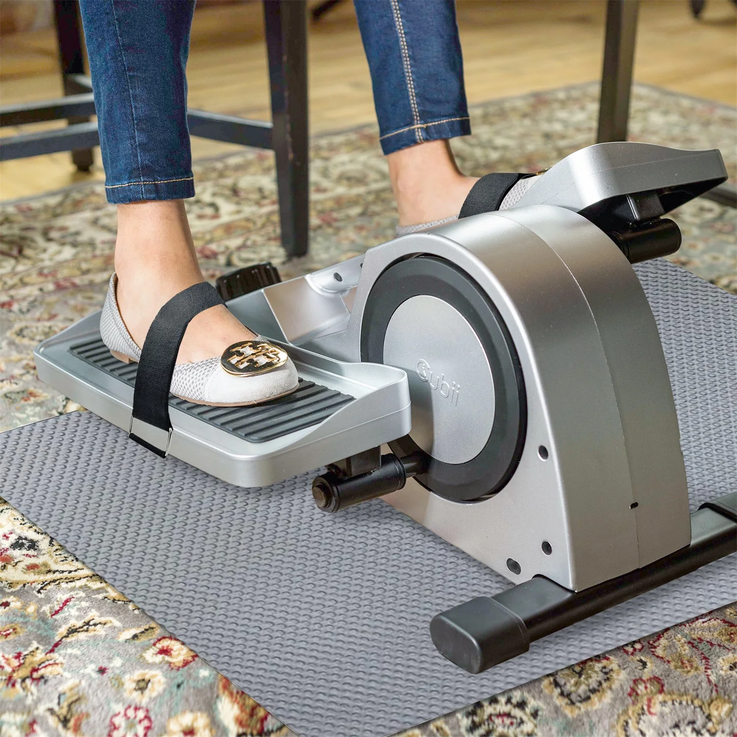 5 قطعة حصيرة تمرين الساق القطع الناقص غير القابلة للانزلاق تنطبق على أداة التجديف البيضاوية تحت المكتب أثناء الجلوس بشكل مثالي للقدم الكهربائية