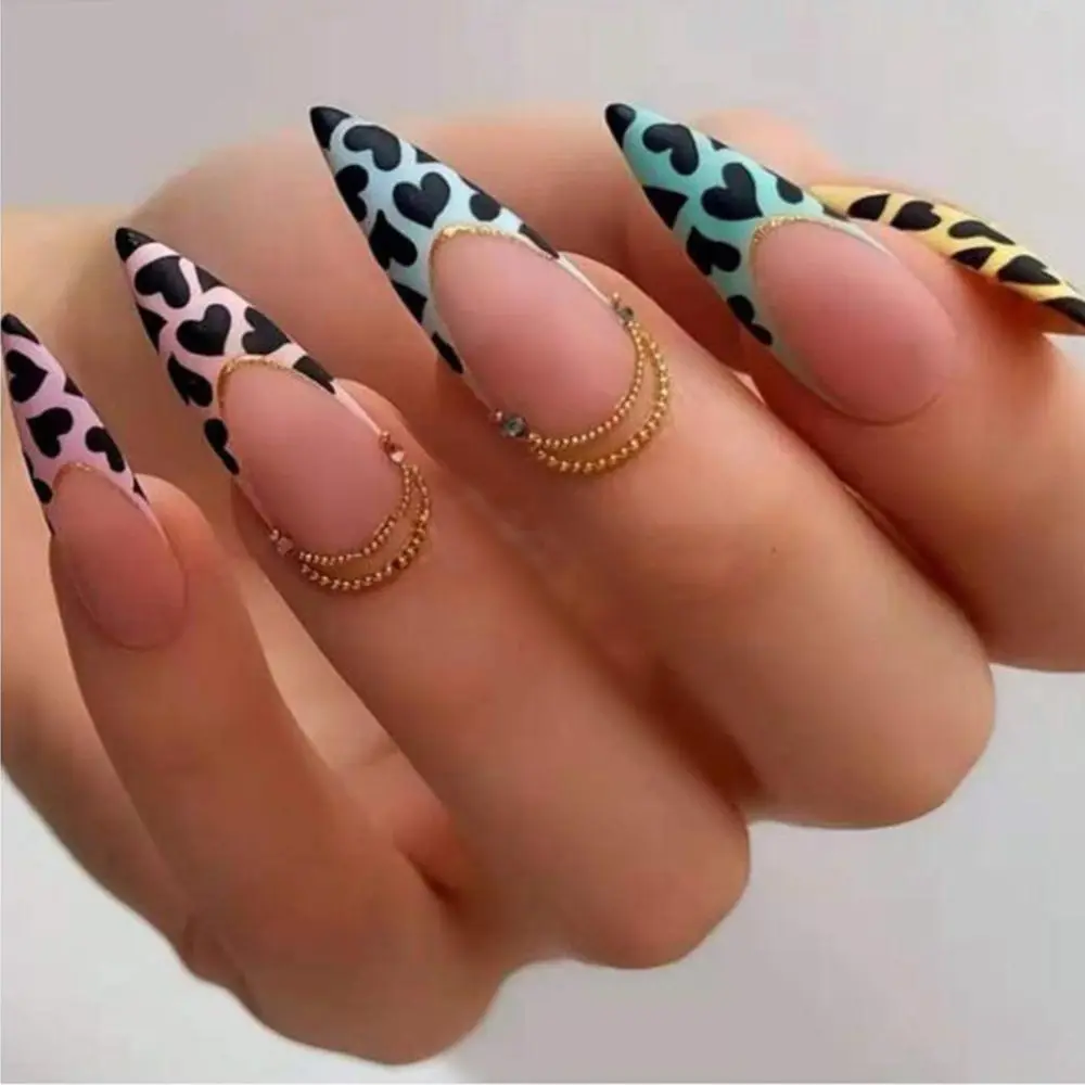 24Pcs Plum Blossom Stiletto False Nails Full Cover Manicure Tool Wearable Fake Nails Detachable Almond Nail Tips Press On Nails