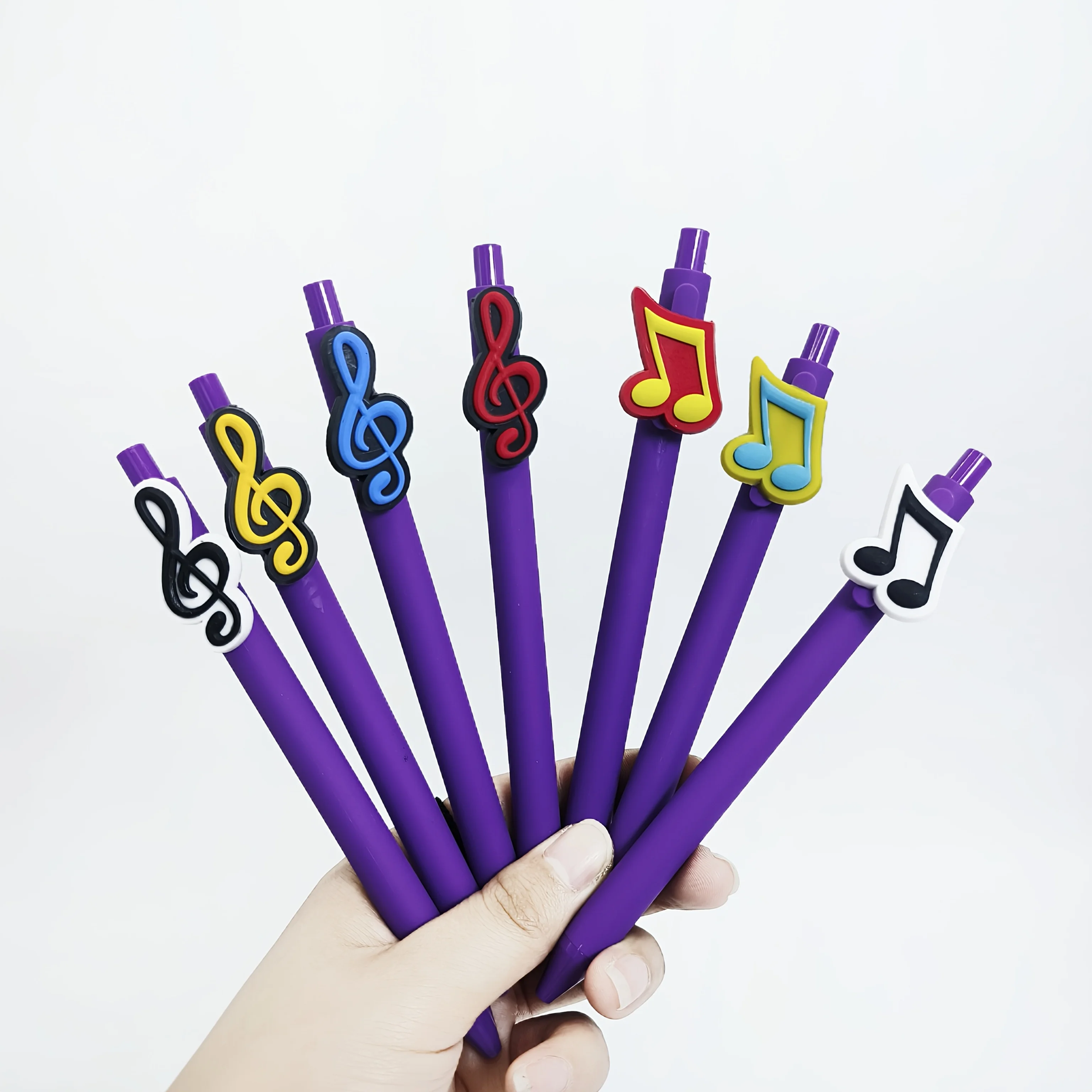 

14 шт., музыкальная серия, патч-ручка, мягкая резиновая нашивка из ПВХ, шариковая ручка, подарочная ручка для школьной подписи, случайный стиль