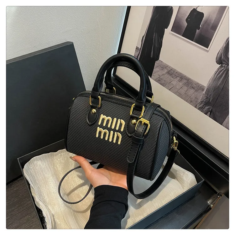 

Весенняя винтажная мини-сумка 2024, нишевая сумка с верхней ручкой для женщин, текстурированная сумка через плечо в стиле ретро, сумка через плечо «день-ночь», сумка на ремне