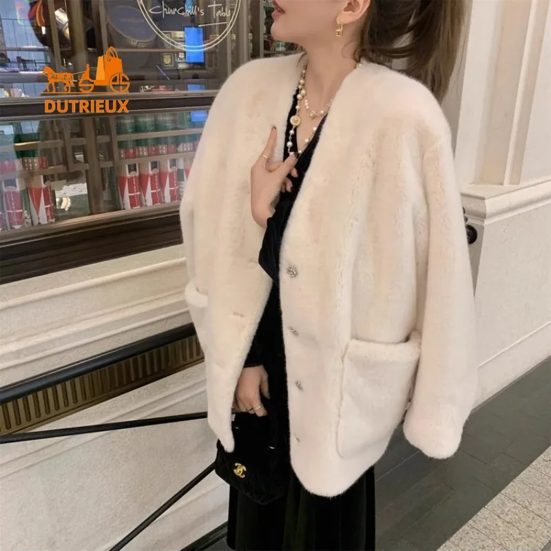 High-end New Winter Coat for Women, V-neck Elegant Real Fur Coat Loose Version Large Pockets Thick Warm Fur Jacket for Work