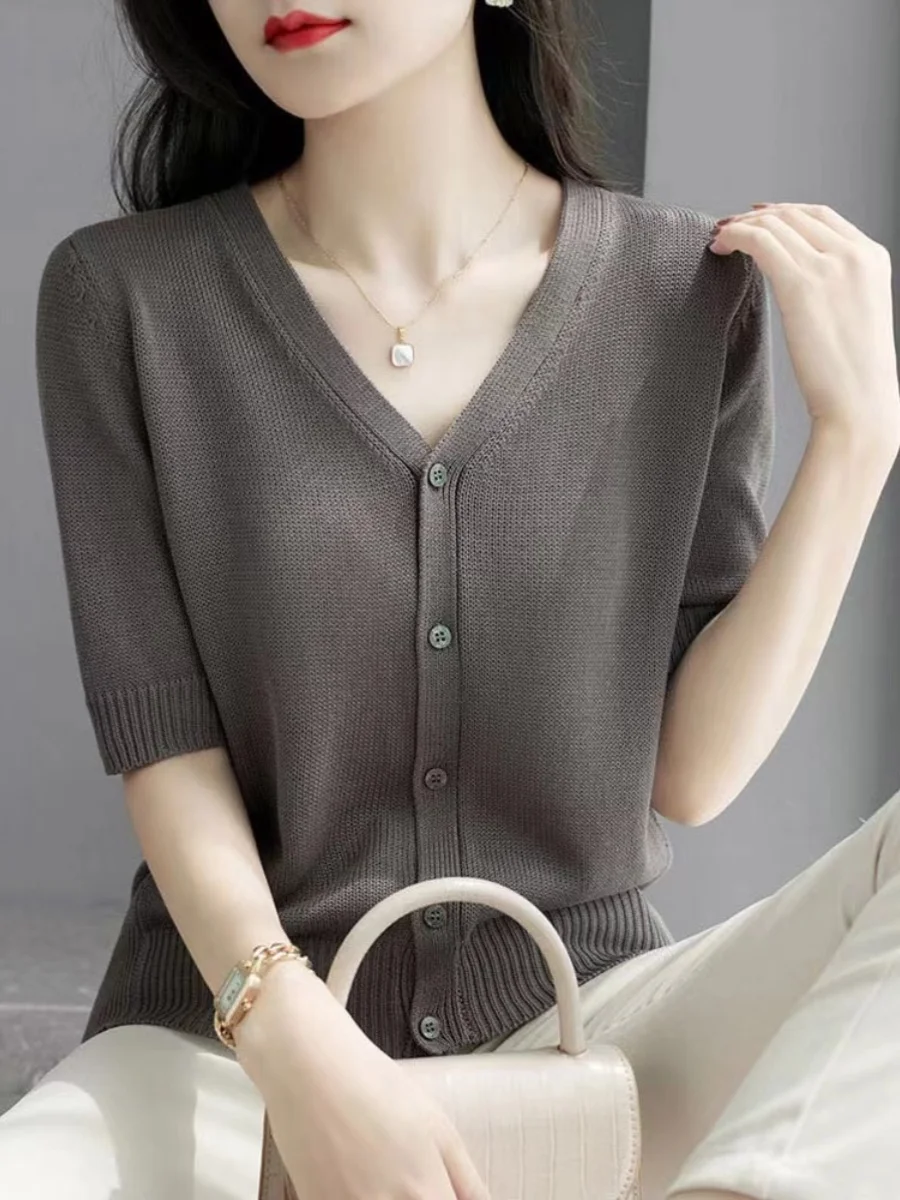 

Ice Silk Knitted ort Sve Open Cardigan Women's Outerwear V-Ne Button Design Summer Lightweight Loose Fit Color