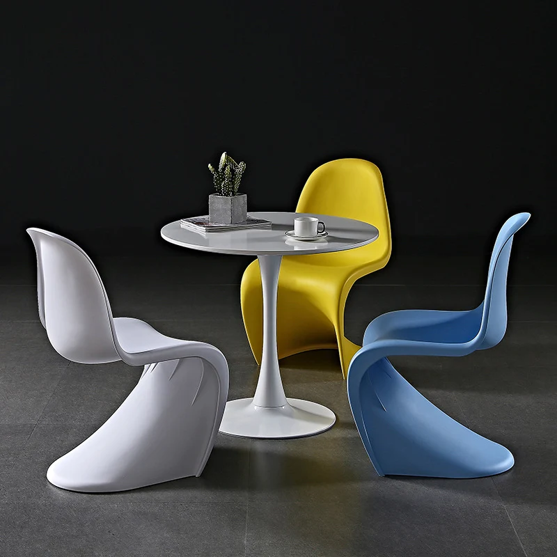 MOMO Ins Pandong Chair Plastic Leisure Chair Dining Chair S Type Plastic Chair Designer Fashion Dining Chair 2022