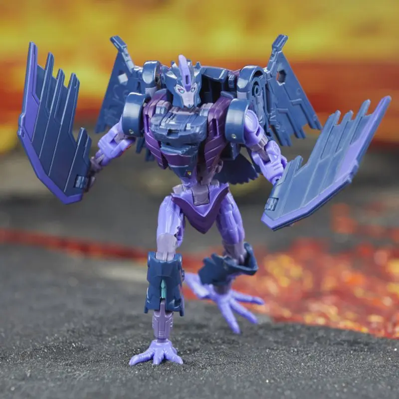 Hasbro 오리지널 정품 트랜스포머 Pickpocket 독수리 액션 피규어 소년을위한 장난감 소녀 어린이 선물 Collectible Model Ornaments