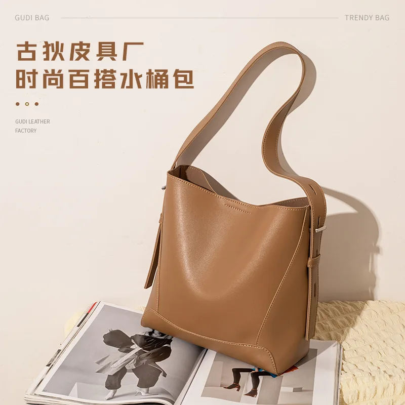 Fashion Cow Genuine Leather Bucket Shoulder Bags For Women 2024 Trend Designer Crossbody Bags Large Capacity Ladies Handbags