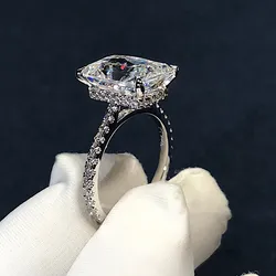 New Arrival Stunning Luxury Jewelry Silver Color High Quality Princess Cut White 5CT AAAA Cubic Zircon Women Wedding Ring
