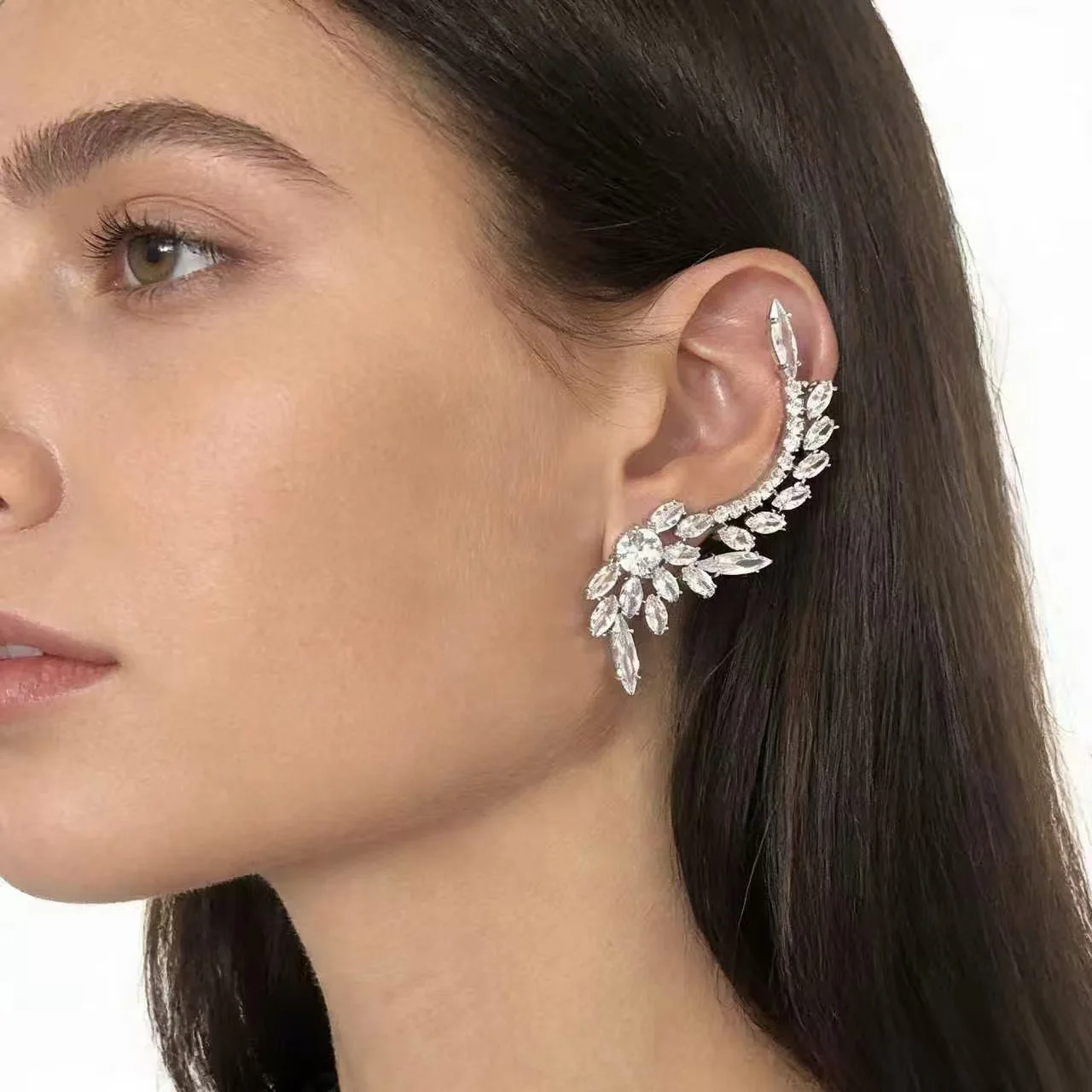 Asymmetrical Stud Earrings Rhinestone Crystal Floral Ear Crawler Mismatched Statement Jewelry for Women Wedding Prom Party Gift