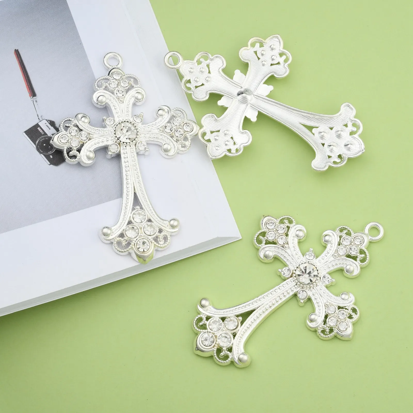 5Pcs Alloy Rhinestone Cross Pendants Punk Cross Charm for DIY Metal Vintage Pendant Party Gifts Jewellery Fashion Charm