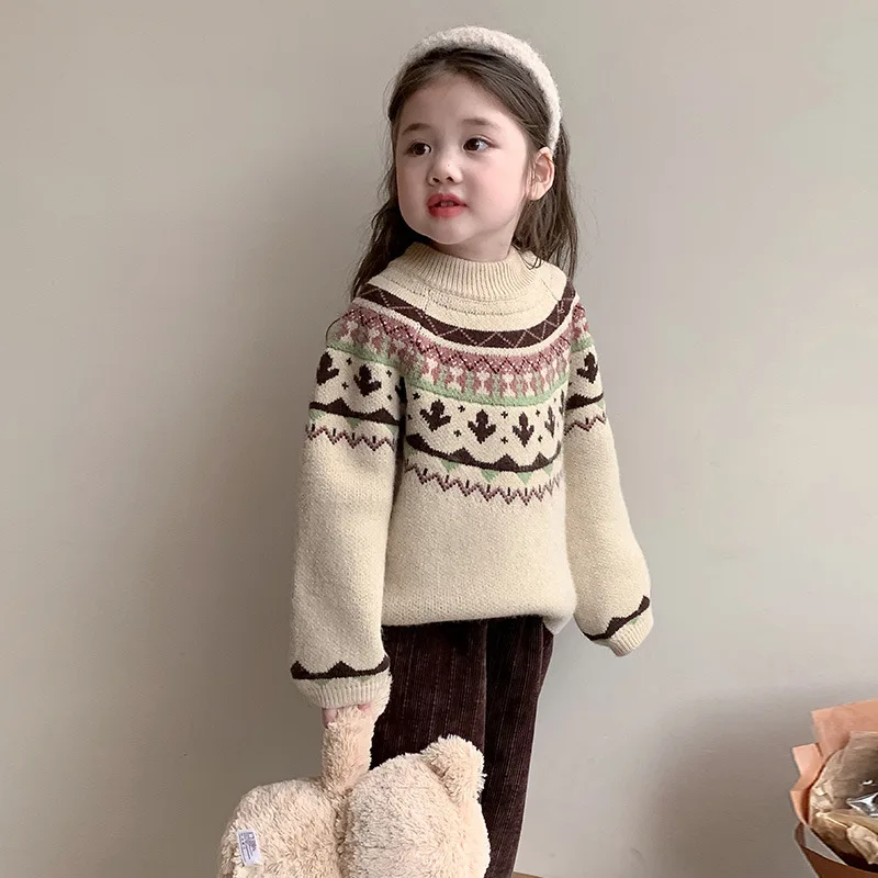 Baby Girls Sweater Fashion Thicken Jacquard Weave Knitted Keep Warm 2024 Winter New Style Childrens Sweater