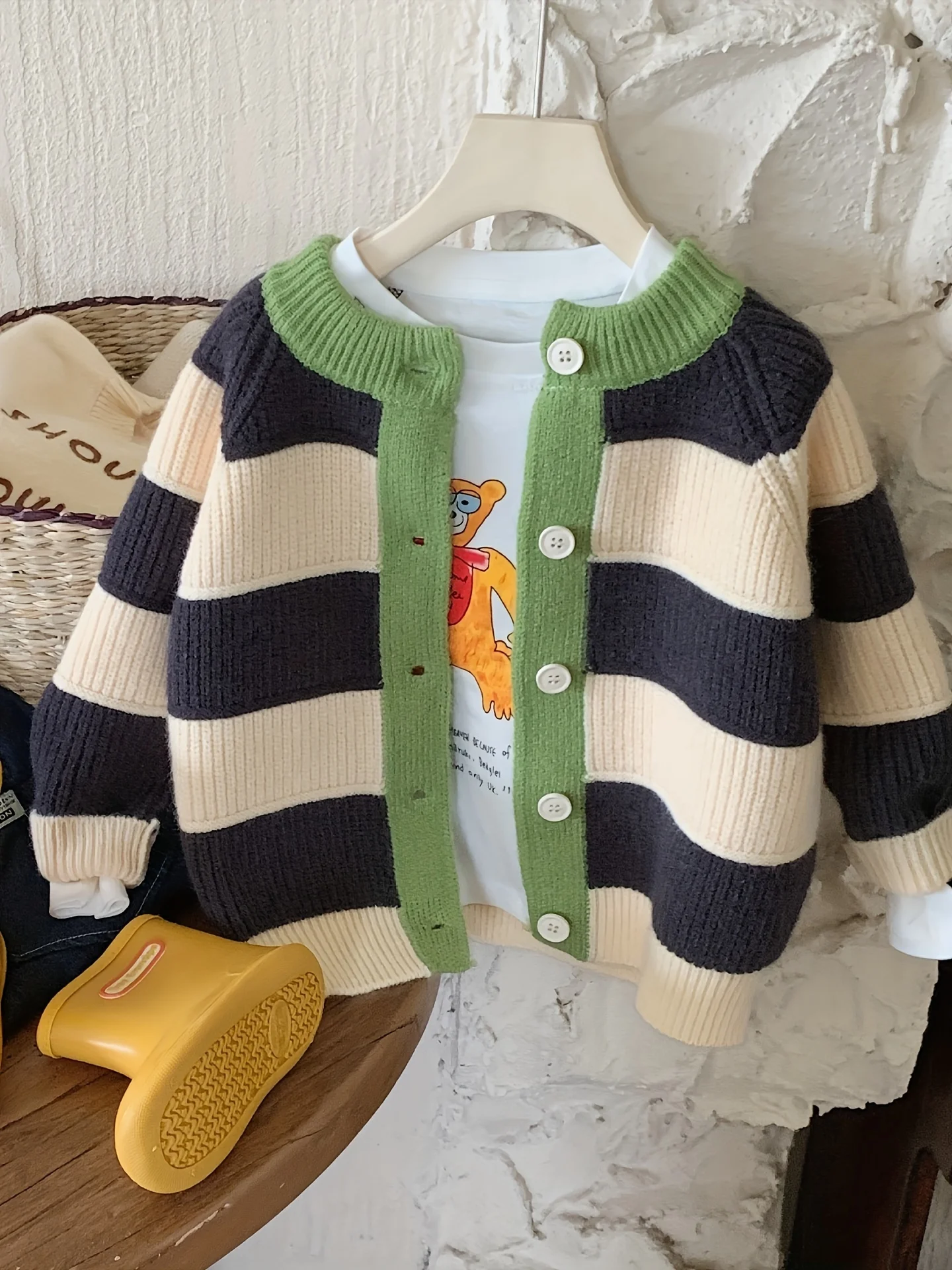New Children’s Sweater Cardigan, Spring and Autumn Striped Stylish Fashion Baby Color-Blocking Autumn Style 4 New Children's Sweater Cardigan, Spring and Autumn Striped Stylish Fashion Baby Color-Blocking Autumn Style 4