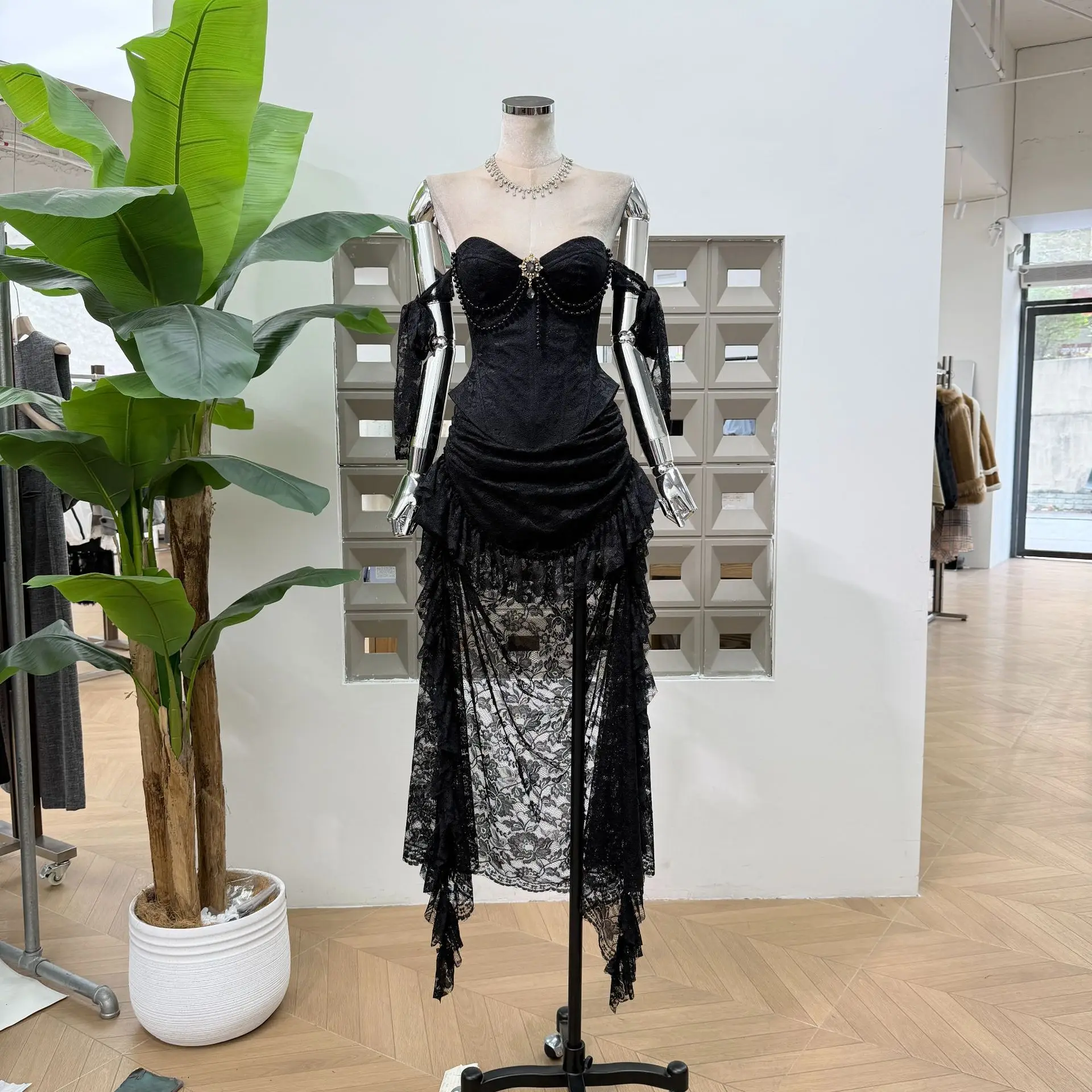 New 2026 Women's Outfit Sexy Off Shoulder Lace Top Skirt Two Pieces Sets High Quality Party Birthday Celebrate Stage Suits