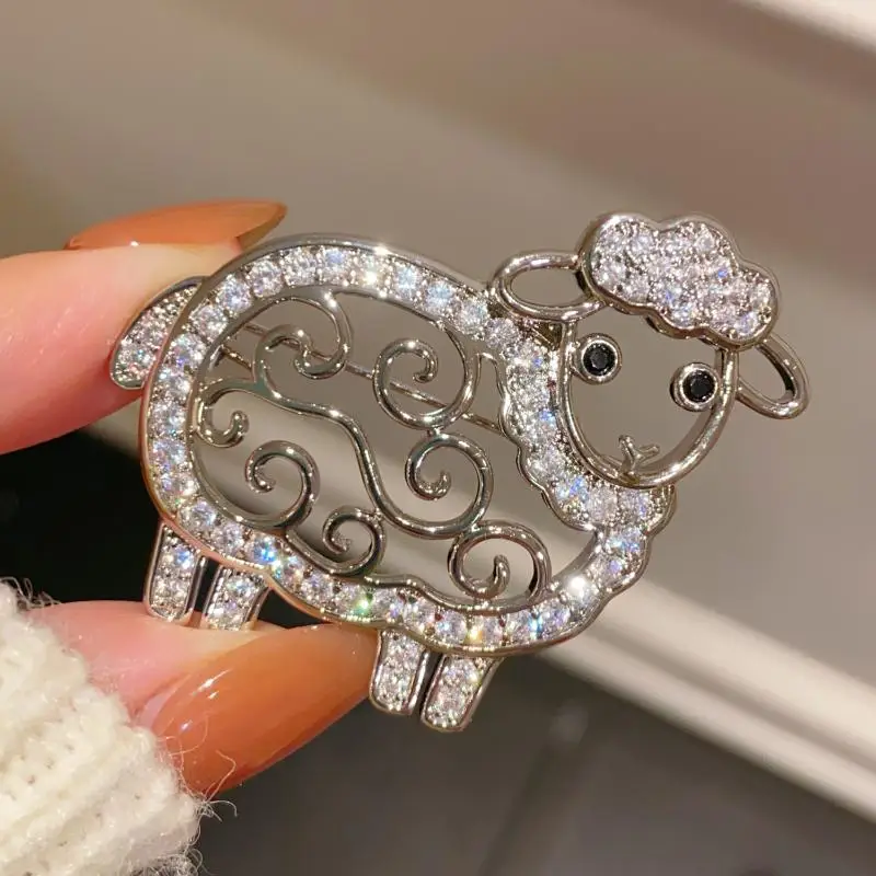 Delicate Goat Sheep Brooch Shiny Rhinestone Inlaid Unisex Fashion Pin Perfect Jewelry Gift For Women Girls Birthday Party