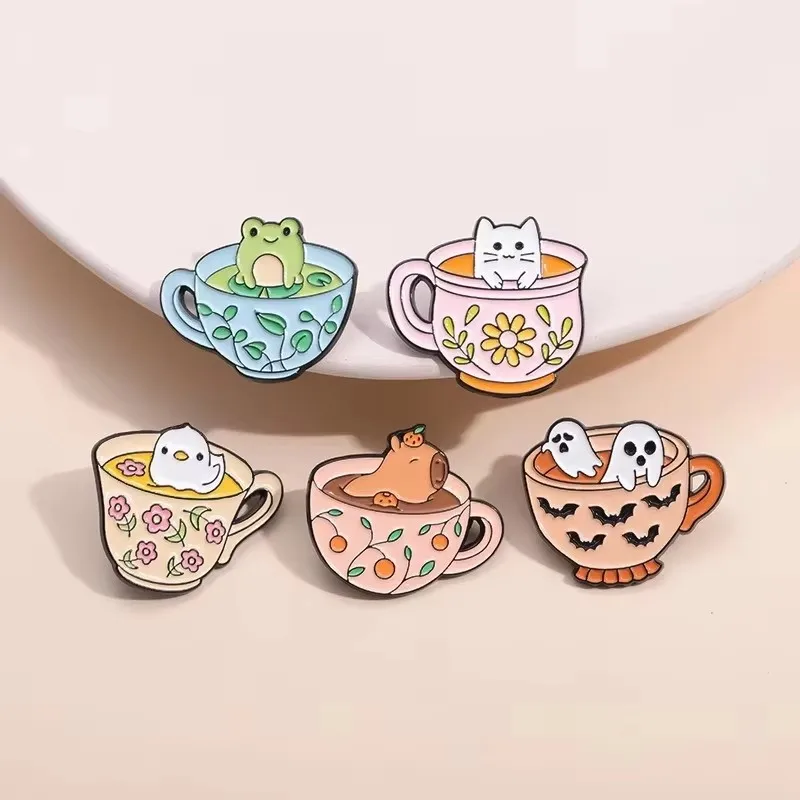 Thumbnail 3 - #5 Brooches & Lapel Pins Comparison Guide