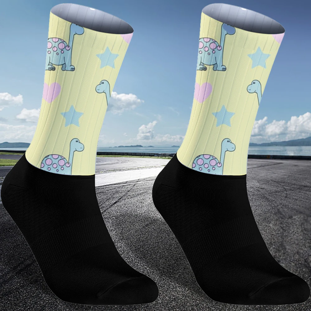 

Men Outdoor Sports cycling Socks Sport Socks Unisex Cycling SocksBike Footwear for Road Bike Socks Running Basketball Socks